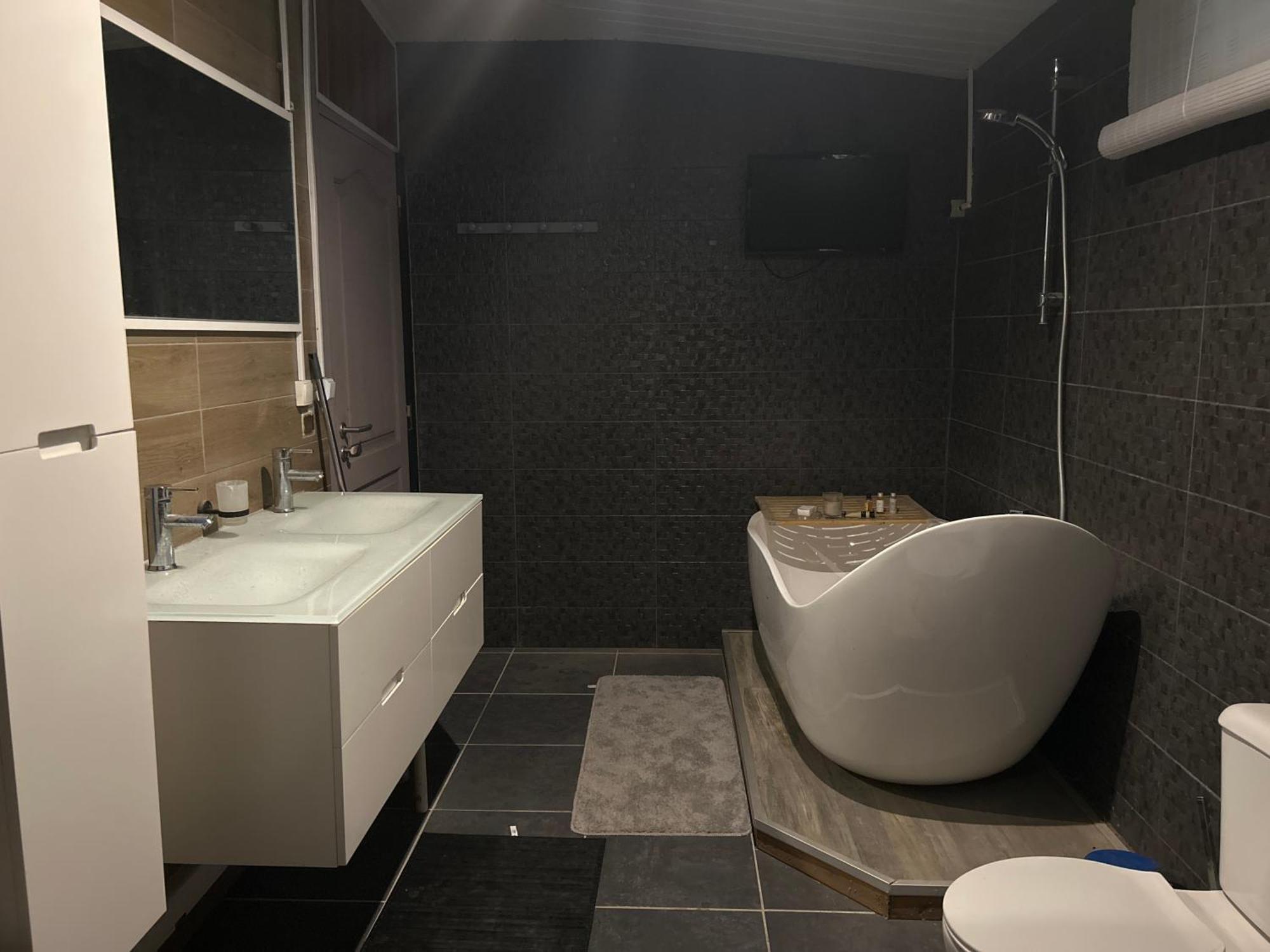 Studio Tahatai Paea Екстериор снимка